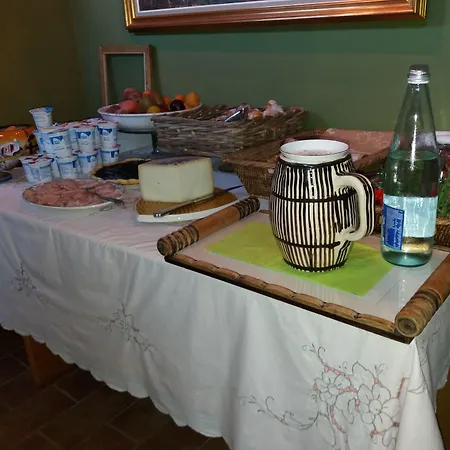 Couette-café La Tana Della Lepre 3*