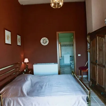 La Tana Della Lepre Couette-café 3*